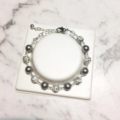 Picture of Swarovski Pearl & Shamballa Bracelets - Grey