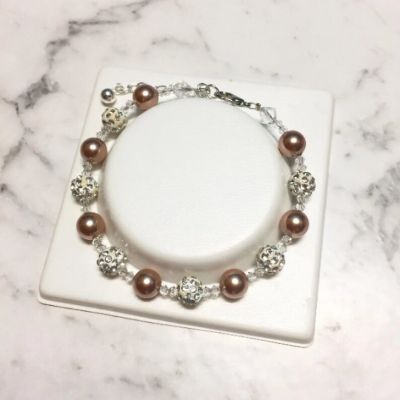 Picture of Swarovski Pearl & Shamballa Bracelets - Gold